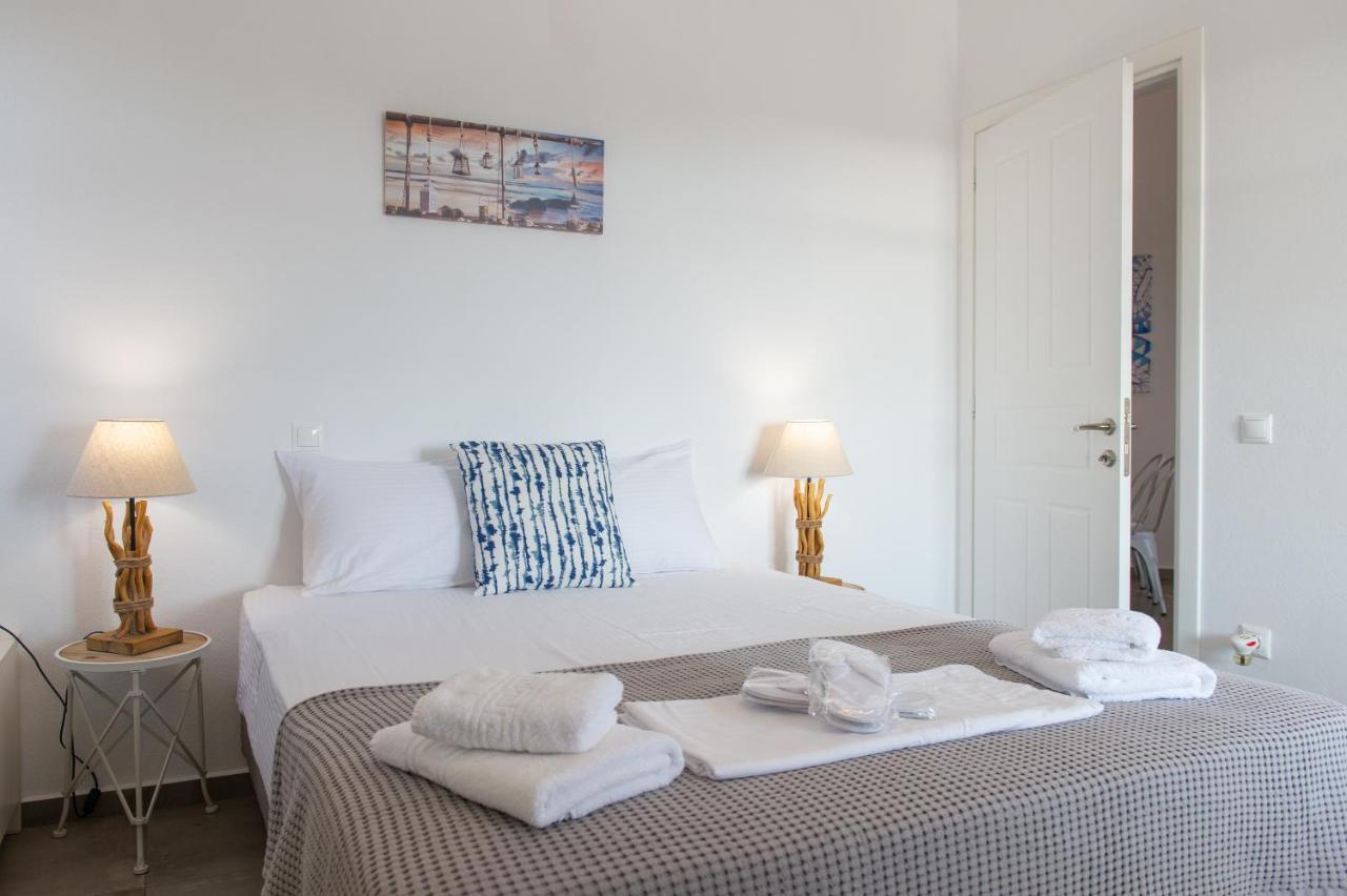 Grey House Villa Exambela Bagian luar foto