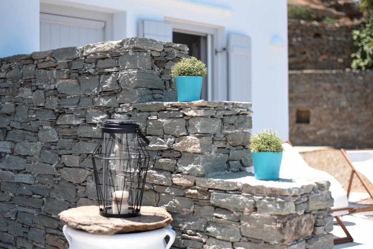 Grey House Villa Exambela Bagian luar foto